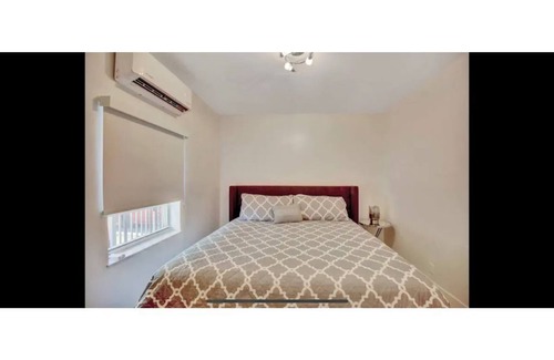 Buena Vista Apartment | Design District Apartment B