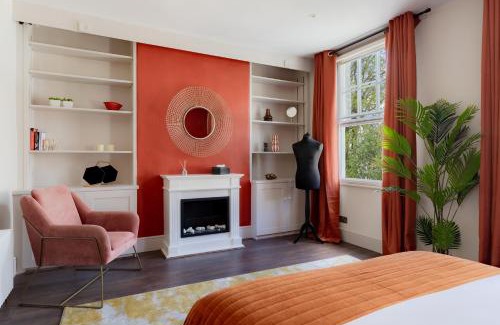 Bermondsey Apartment | Design Haven! Big Group-Friendly 4BR City Escape in Waterloo's Coolest Corner