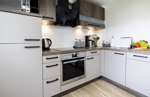 Heiligenwald Apartment | Design maisonette 5 min from the pond with great hiking and biking trails