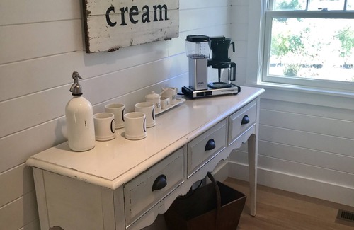 Cape Porpoise House | Designer 3 Bedroom 3.5 Bathroom Luxury Home In charming Cape Porpoise!