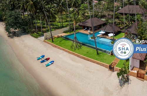 Thong Krut Villa | Designer 6BR Beachfront Villa | Laem Sor