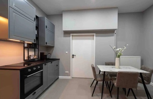 Gersthof Apartment | * * Designer Apartment 18th (TOP 1)