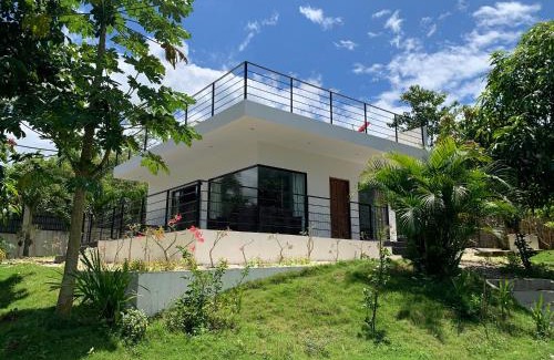 San Pedro Villa | Designer Villa "Sunset Hills" with Pool