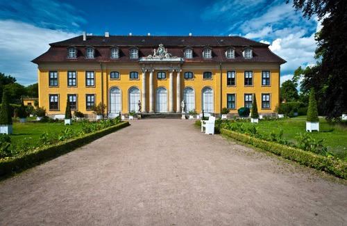 Dessau-Rosslau Apartment | Dessau UNESCO vacation apartment "Franz" - for nature and culture lovers