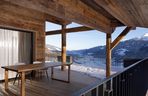 Bramberg am Wildkogel Villa | Detached luxury villa with a sauna and views