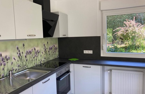 Feriendorf Hennesee House | Detached bright apartment at Lake Henne, children welcome