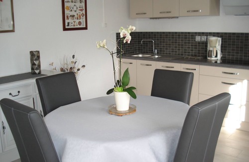 Plevenon House | Detached character house, courtyard and garden located 600 m from shops.