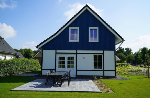 Susteren House | Detached family villa with 4 bedrooms and a sauna
