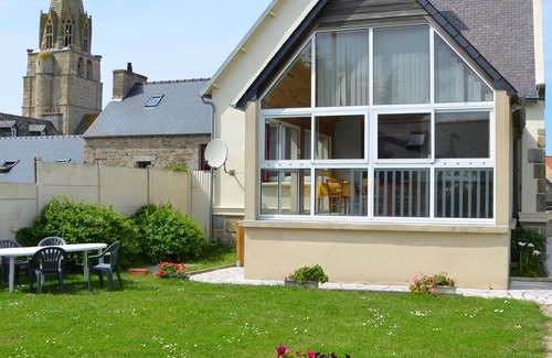 Plounevez-Lochrist House | Detached house 2 to 5 people