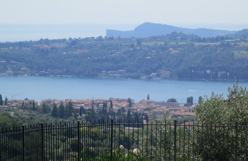 Roe Volciano House | Detached house, charming, romantic and quiet a few steps from Salo '