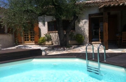 Berre-des-Alpes House | Detached house - in the heart of an olive grove