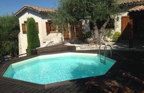 Berre-des-Alpes House | Detached house - in the heart of an olive grove