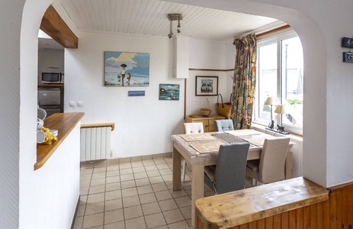 Perros-Guirec House | Detached house in Ploumanach - sleeps 4 (2 adults and 2 children)
