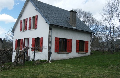 Saint-Donat House | Detached house on enclosed land, bright, accessible in all seasons