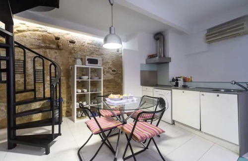 Barrio del Carmen House | Detached single-family house in historical center