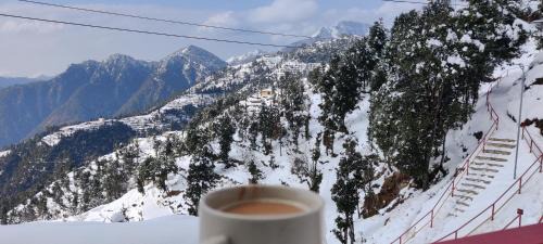 Kanatal Hotel | Dev Bhoomi Resort