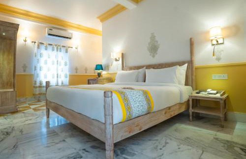 Bani Park Hotel | Dev Mahal - A Boutique Heritage Hotel