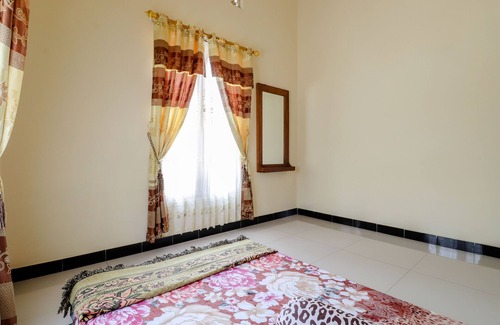 Bantul House | Dewisri Homestay
