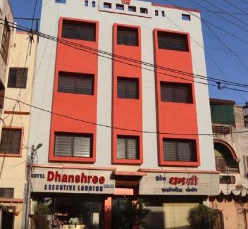 Daulatabad Hotel | Dhanashree Lodging Aurangabad
