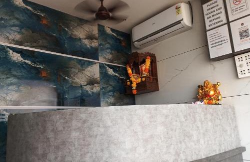 Matunga Hotel | Dharavi Residency