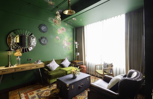 Thanon Phetchaburi Hotel | Dhevi Bangkok Hotel