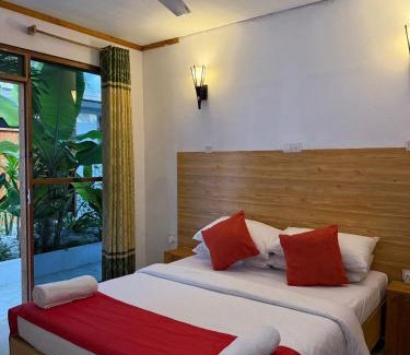 Dhidhdhoo House | Dhontakuru Guest House