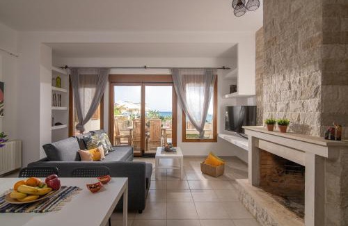 Lygaria House | Diamanti Residence Beachfront Green apt-Ligaria