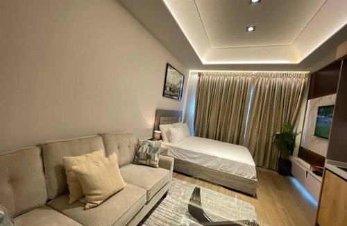 Cantonments Apartment | Diamond in The City-Superior Studio