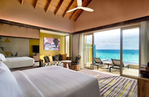 Farukolhufushi Island Hotel | Diamond Overwater Pool Villa, Hard Rock, 2 Twin Bed, Lagoon Access