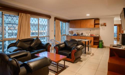 Parklands Apartment | Diamond Plaza Apartments