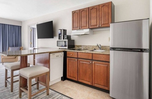 Mishawaka Villa | Diamond Resorts Varsity Clubs of America - South Bend - The Alumni House