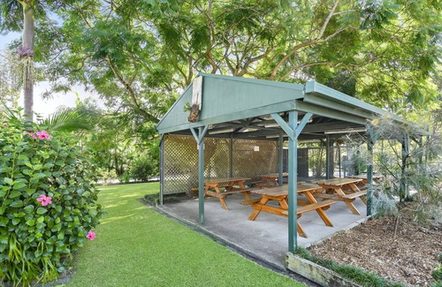 Dunbogan House | Diamond Waters Caravan Park
