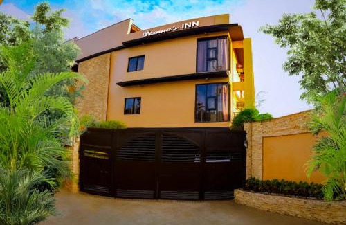 Coron Town Proper Hotel | Dianna’s Inn