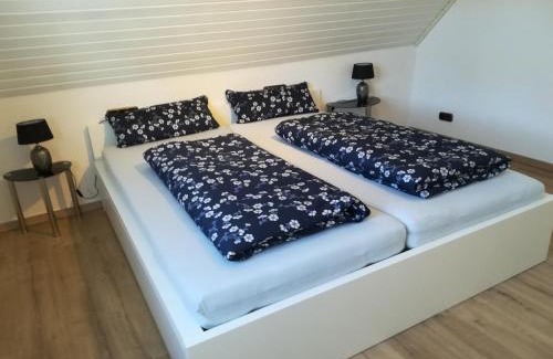Merkendorf Apartment | Die Galerie - Ferienwohnung