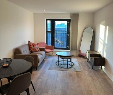 Bordesley Apartment | Digbeth Place - Birmingham City Centre