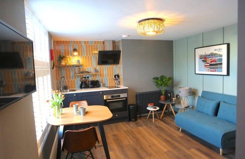 Fernhill Heath Apartment | Diglis Basin Apartment