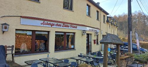 Chiny Hotel | Dikke Vriend , herberg & taverne