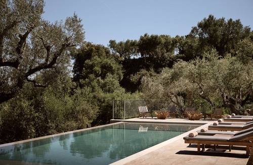 Tsilivi Villa | DiLa Grand Villa, a 5acres Secluded Sanctuary with Private Pool