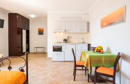 Arkasa Apartment | Dilina Studios