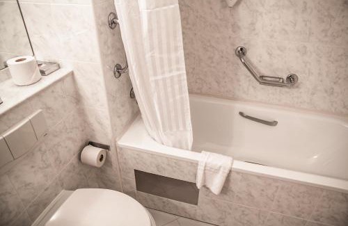Letterkenny Hotel | Dillon’s Hotel