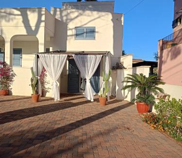 Santa Maria al Bagno Apartment | Dimora Carose