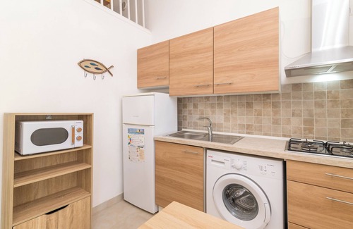 Stintino Apartment | Dimora Ibiscus 50m From Beach, Stintino, Italy