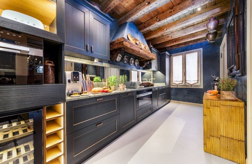 Dorsoduro Apartment | Dimora Orlando with Private Courtyard