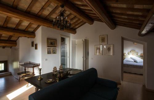 Macerata House | Dimora Rosa Bianca