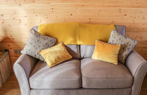 Craswall House | Dingle Den
