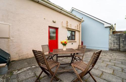 Dingle House | Dingle Town Cottage - Tigh Peig