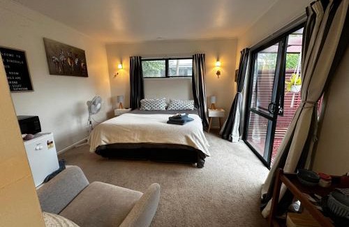 Dinsdale House | Dinsdale oasis and private spa pool