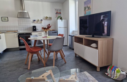Douarnenez Apartment | Direct beach access, duplex 3 bedrooms, 4 beds, 5/6 persons