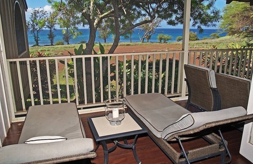 Maunaloa House | DIRECT OCEAN FRONT 1 bedroom On Kepuhi Beach…Sunny Westside.Sleeps 4