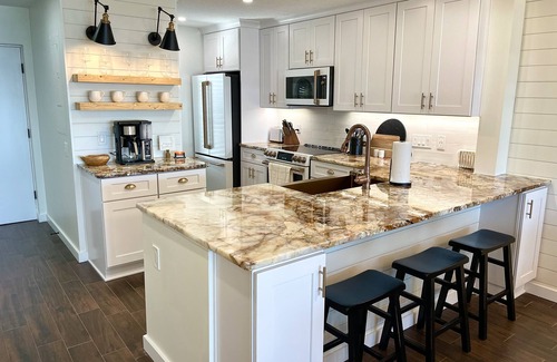 Vilano Beach Condo | DIRECT Oceanfront, 2BR/2BA w/Panoramic Views! 7 mins to downtown St. Augustine!